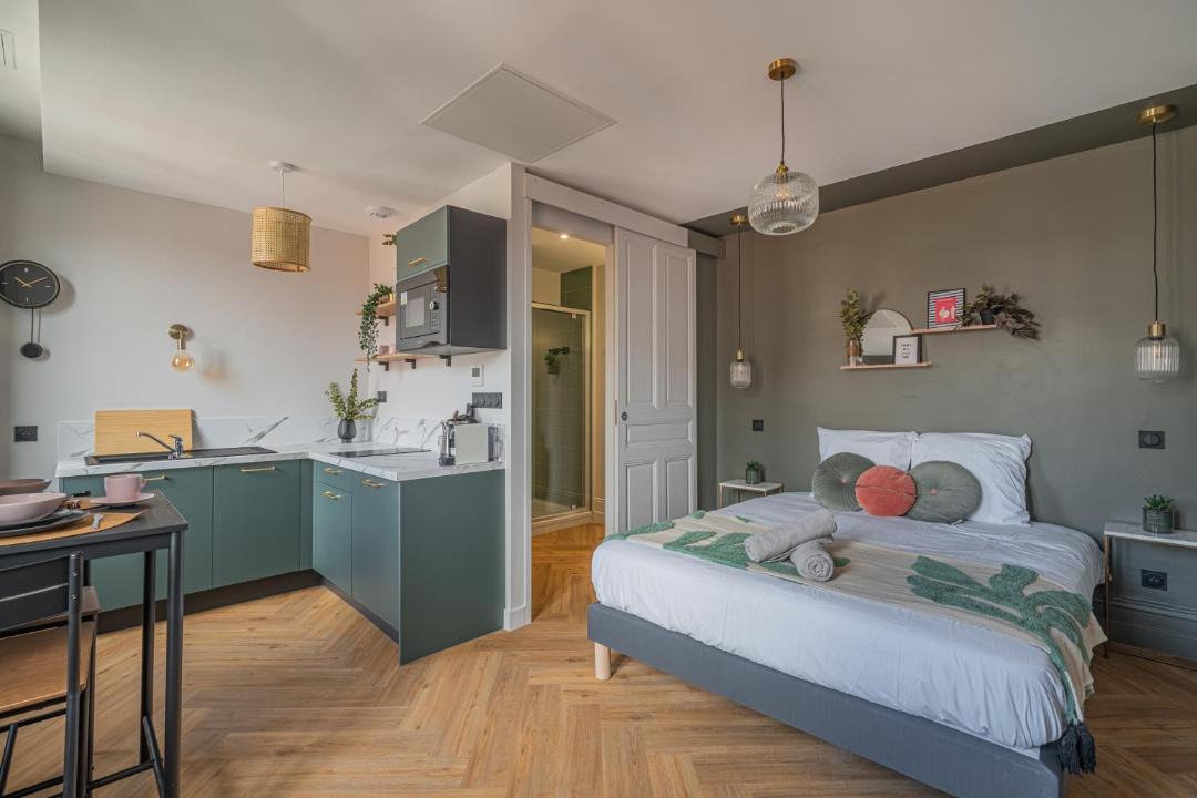 Photo of Bedroom in Romans-sur-Isere