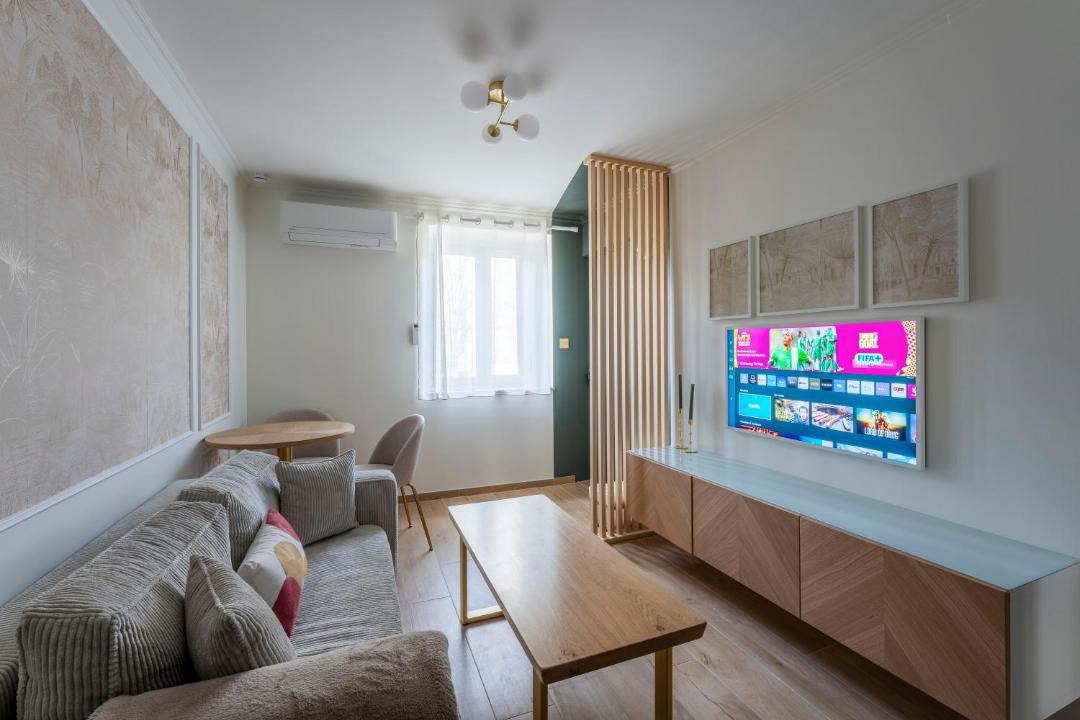 Photo of Others in Oullins