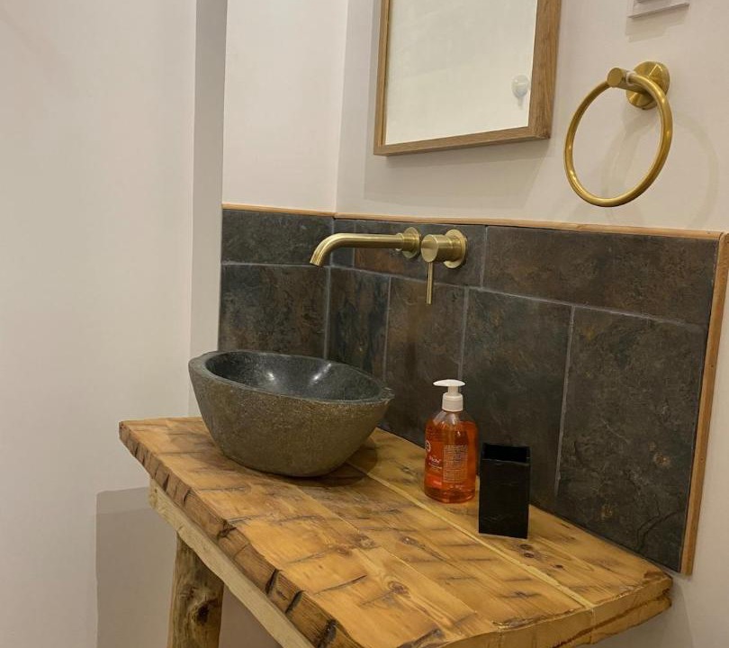 Photo of Bathroom in Embrun