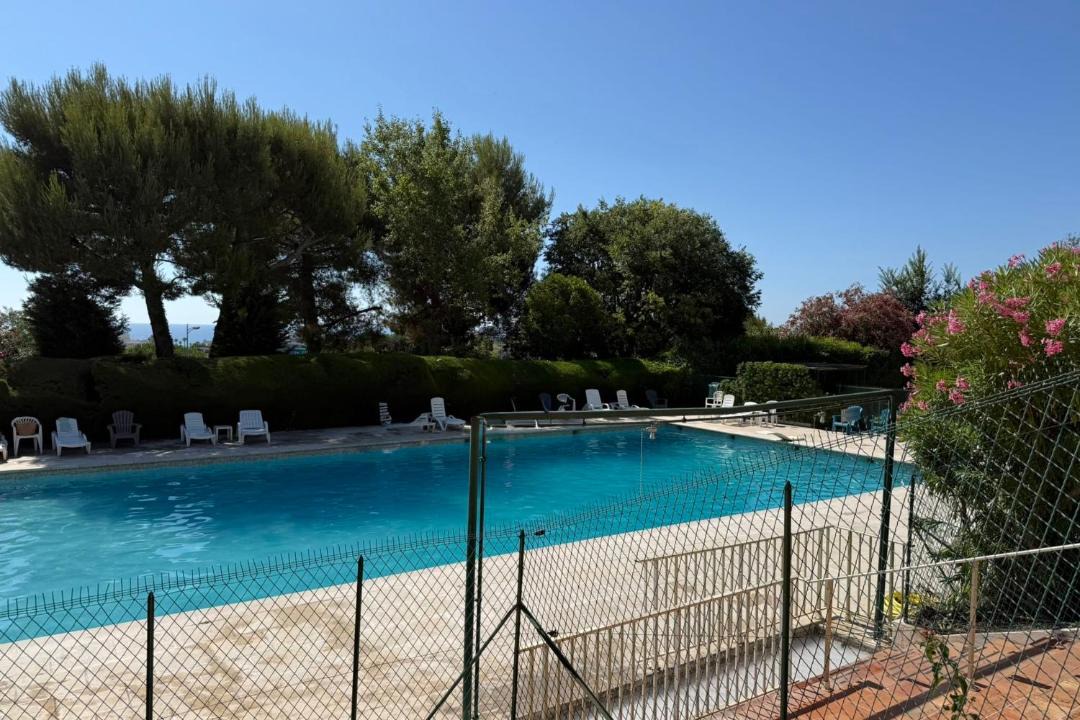Photo of Others in Bastide Giraud