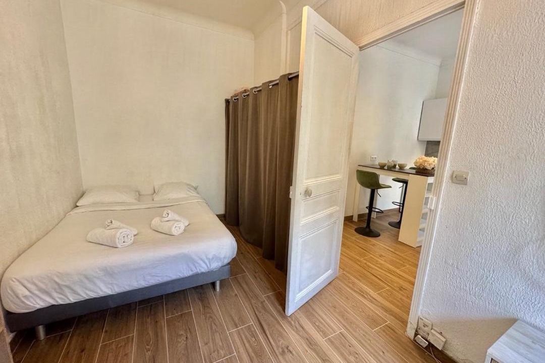 Photo of Bedroom in Riquier