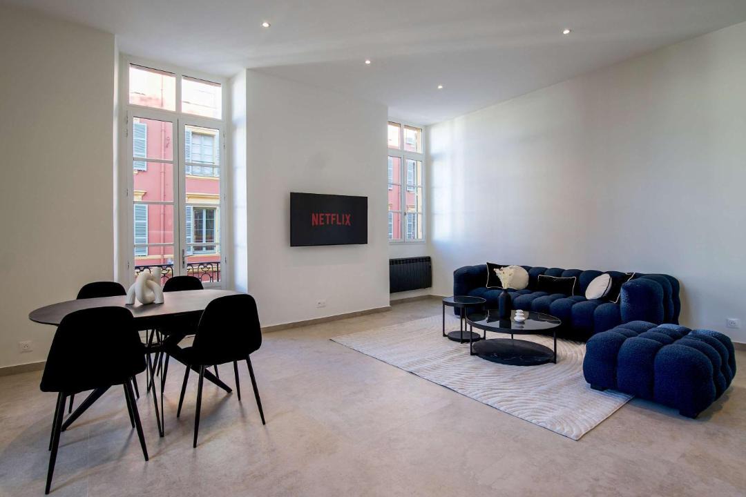 Photo of Livingroom in Jean-Medecin