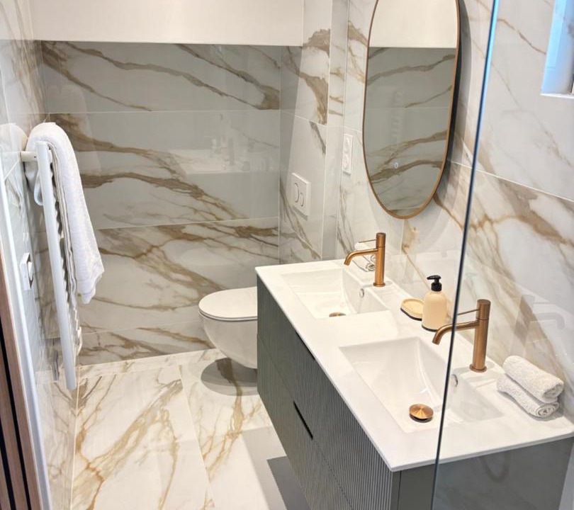 Photo of Bathroom in Prado - Republique