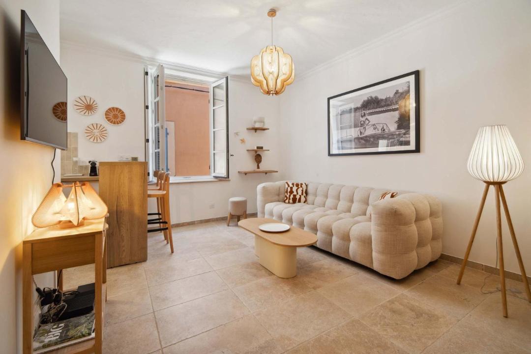 Photo of Livingroom in Old Town
