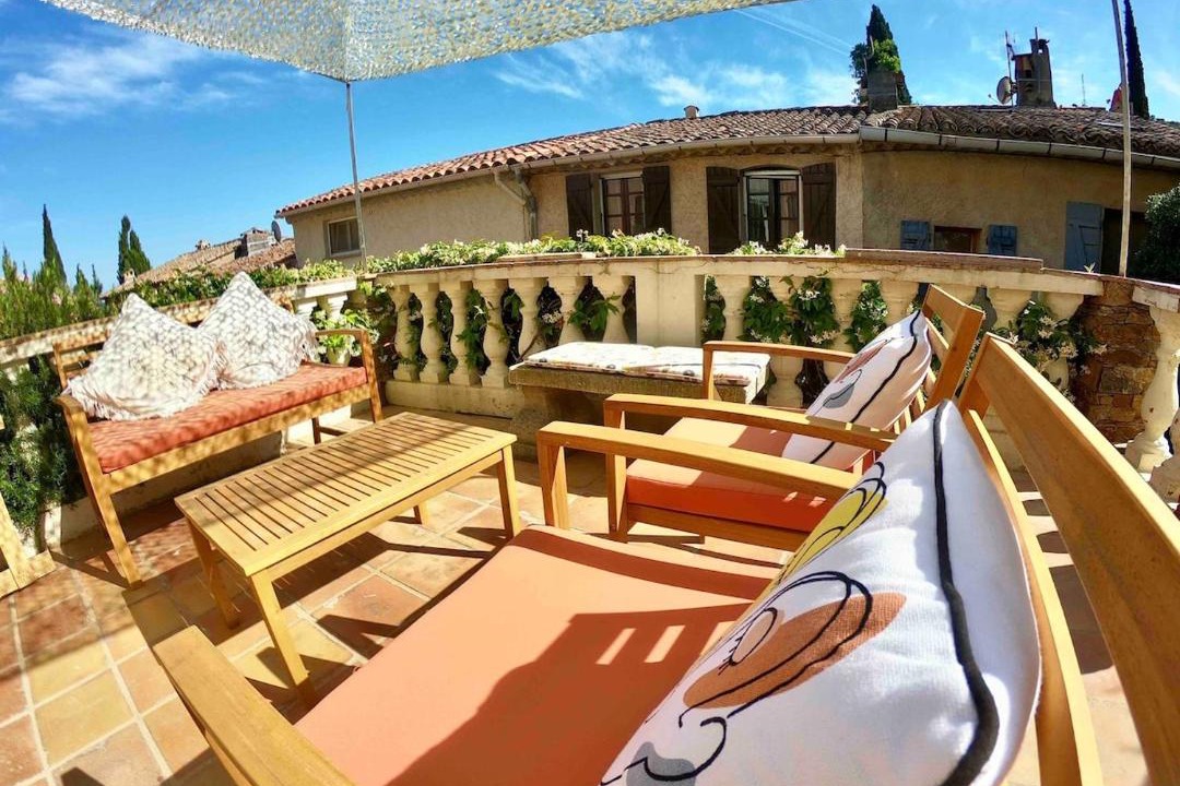 Photo of Patio Balcony in Val de Gilly