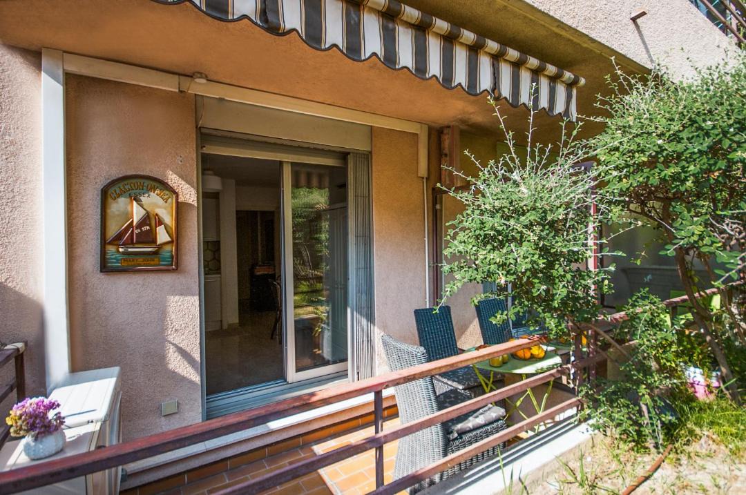 Photo of Patio Balcony in Jean-Medecin