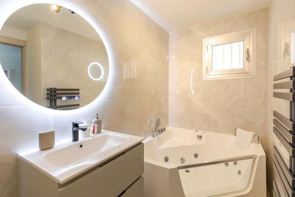 Photo of Bathroom in La Bocca