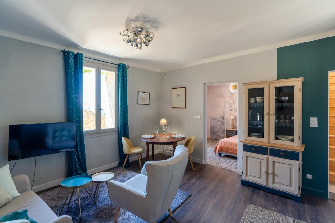 Photo of Others in Chateauneuf-du-Pape
