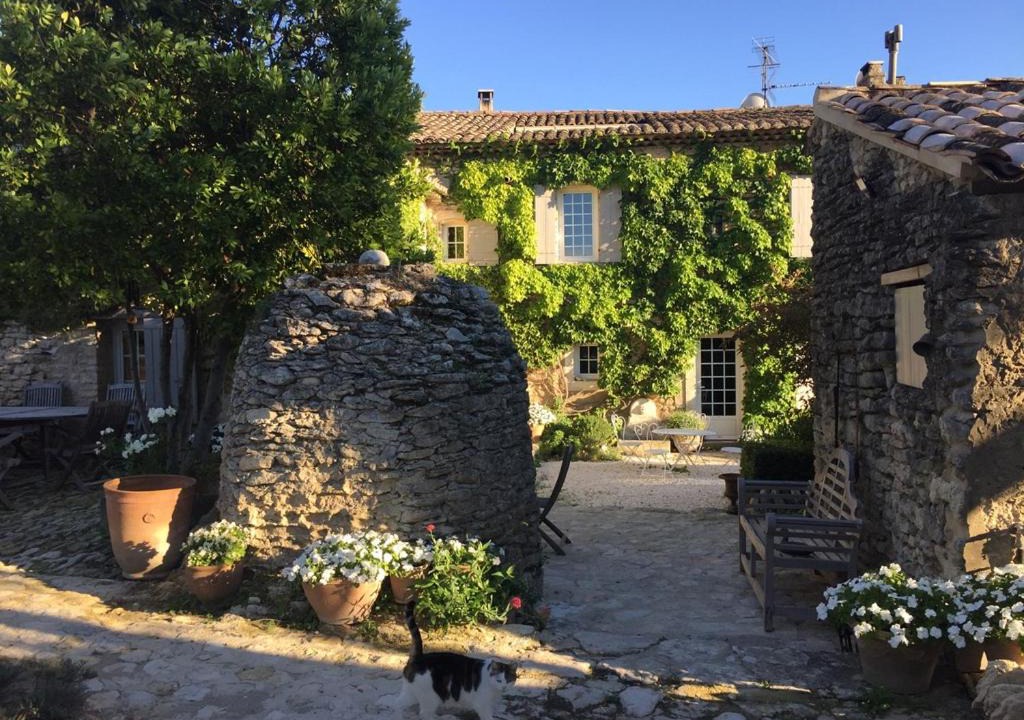 Photo of Others in Gordes