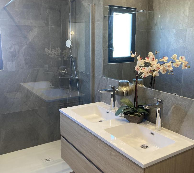 Photo of Bathroom in Saint-Raphael