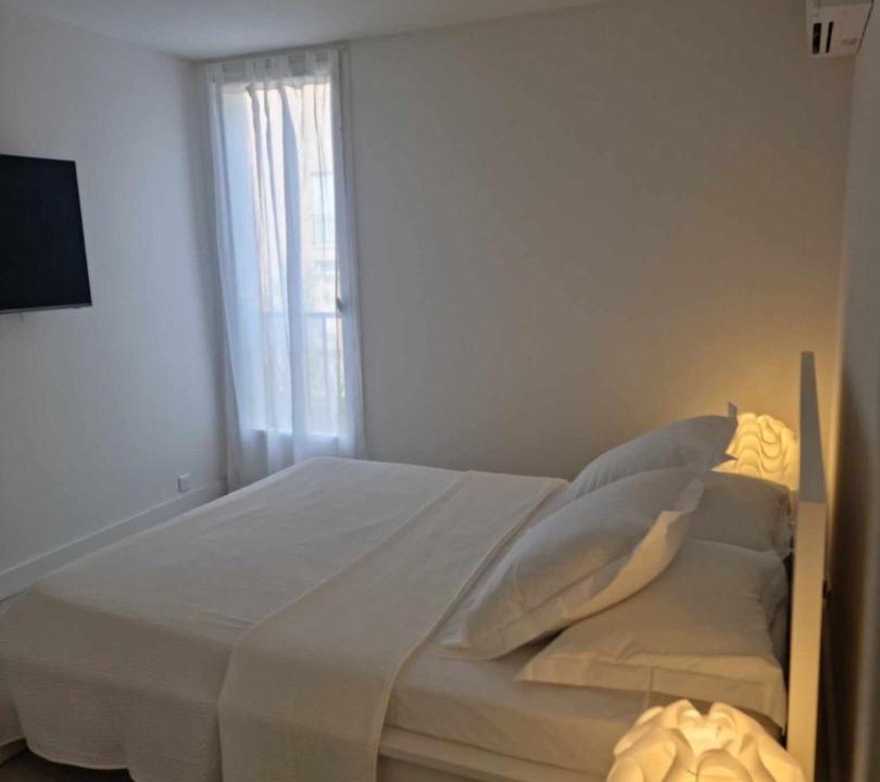 Photo of Bedroom in Saint-Tropez City Centre