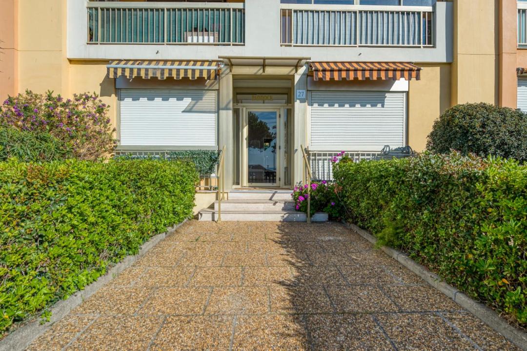 Photo of Buildings in Cros-de-Cagnes