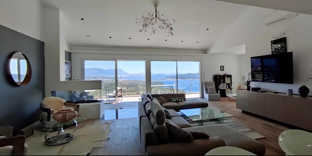 Photo of Livingroom in La Seyne-sur-Mer