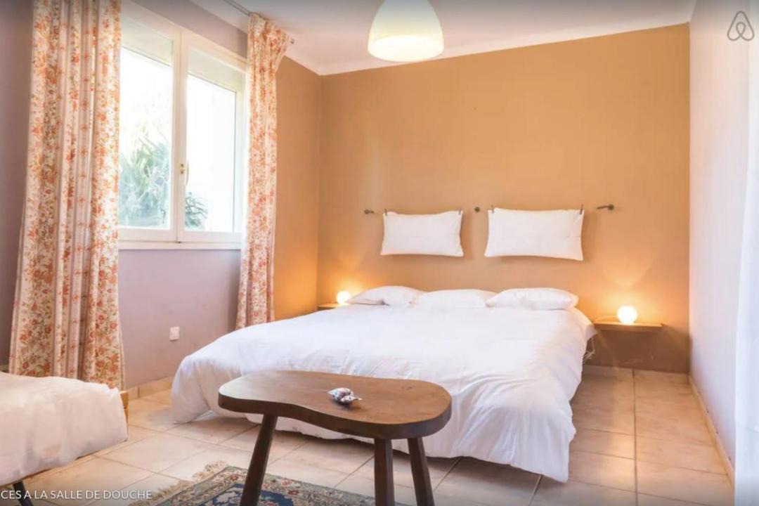 Photo of Bedroom in Le Brusc
