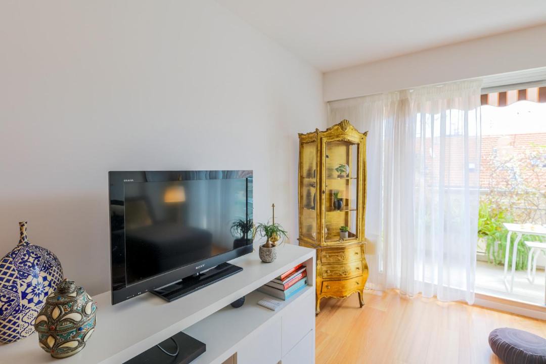 Photo of Livingroom in Jean-Medecin