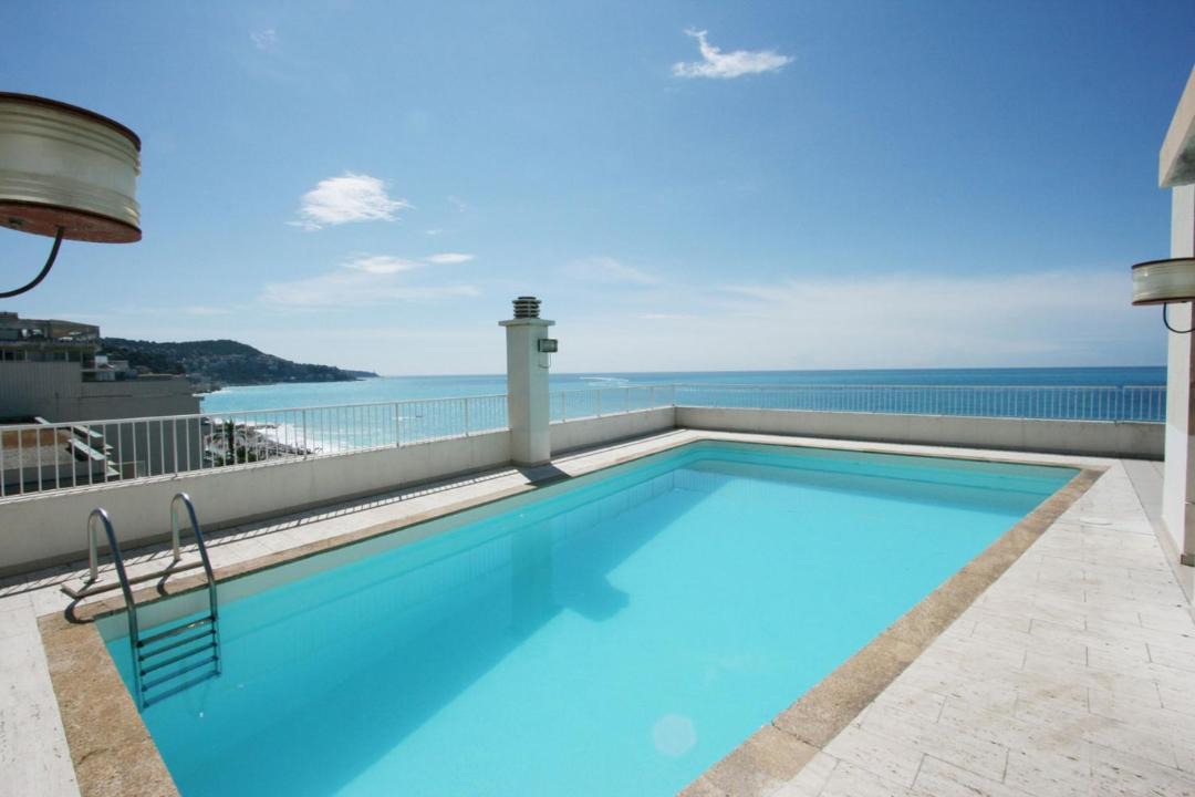 Photo of Outdoor in Carre d'Or