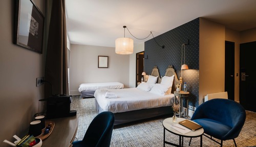 Deluxe Room, 1 King Bed, Non Smoking