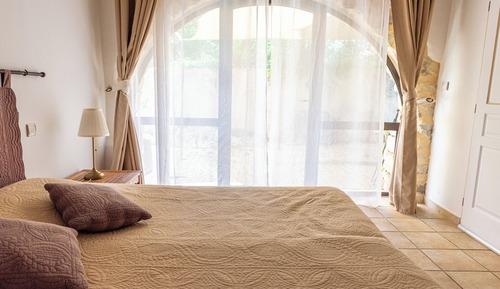 Double Room (Le lac)