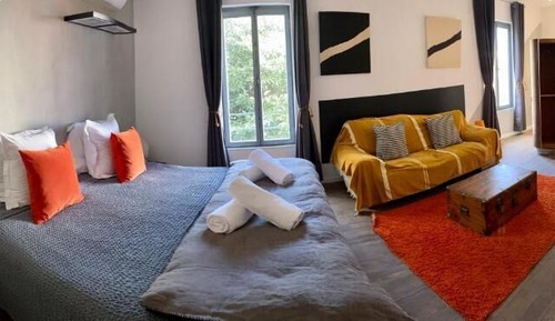 Comfort Room, Garden View