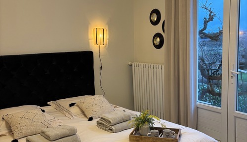 Deluxe Double Room, Air conditioning, Vineyard View