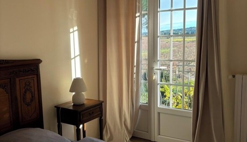Deluxe Quadruple Room, Vineyard View