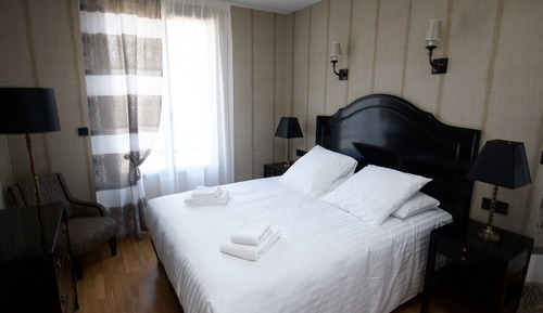 Classic Double Room