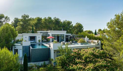 Villa with Sea View
