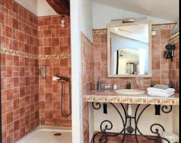 Superior Double Room with Private Bathroom