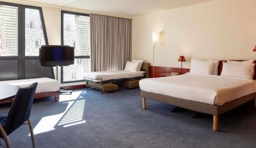 Superior Suite with Double Bed and Two Single Beds