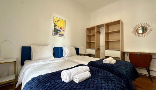 Three-Bedroom Apartment with Balcony