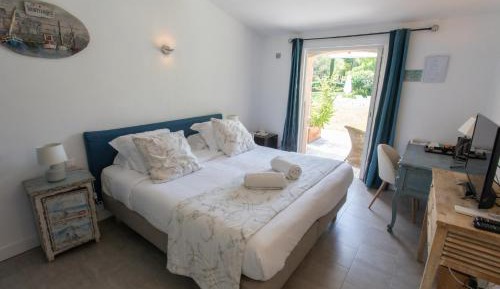 Double Room with Shower