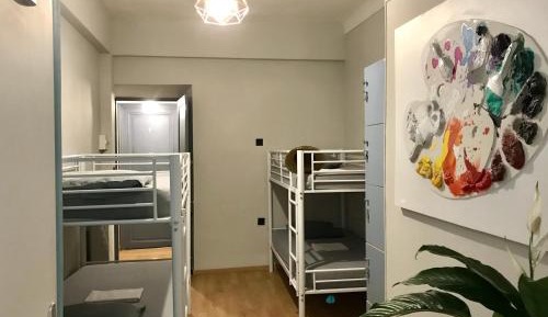  Bed in 6-Bed Mixed Dormitory Room 