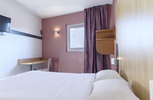 Cadereau Hotel | B&B HOTEL Nîmes Centre
