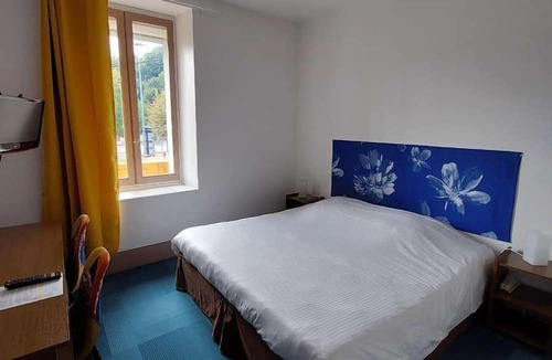 La Tour-du-Pin Hotel | Hotel de France