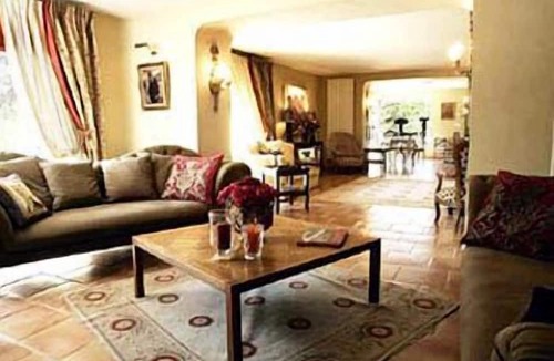Alleins House | Le Domaine de Méjeans