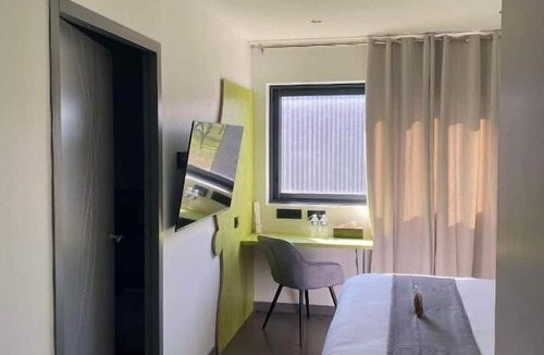 Chatte Hotel | Le H85