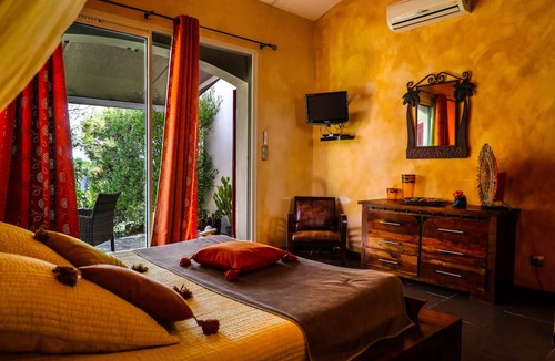Carqueiranne Bed & Breakfast | Val D'azur Chambres D'hôtes de Charme