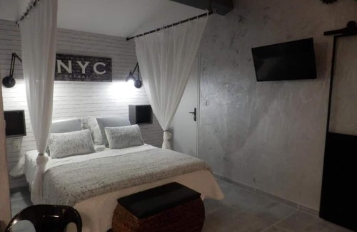 Lambesc Bed & Breakfast | Mas Les Vieux Chenes