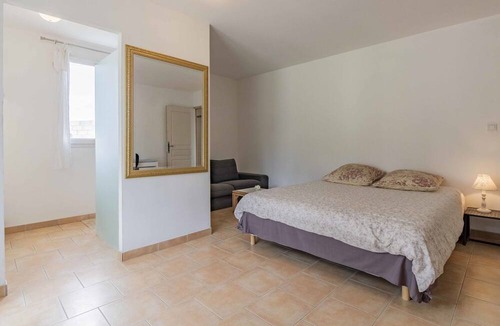 Pernes-les-Fontaines Villa | Beautiful private villa for 6 guests with WIFI, private pool, A/C, TV, patio and parking