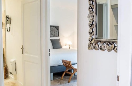 Salon-de-Provence Hotel | Le Clos Du soleil