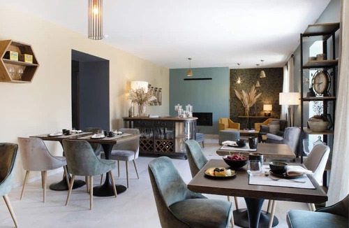 Grignan Hotel | Domaine de Montine - Chambres de Charme
