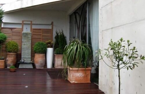 13th Arrondissement House | Villa Blanche