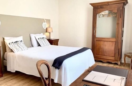 Saint-Desirat Hotel | Hôtel La Désirade