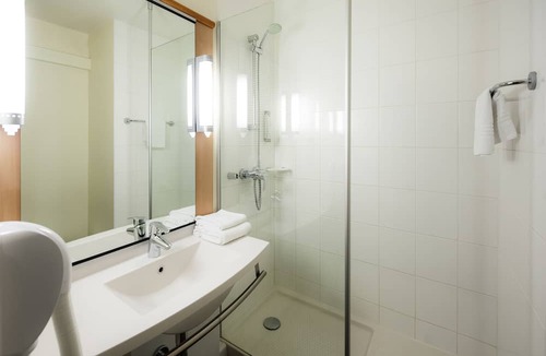 Saint-Charles Hotel | Ibis Marseille Centre Gare Saint Charles