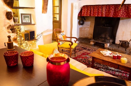 Durfort-et-Saint-Martin-de-Sossenac Bed & Breakfast | La Vieille Maison - Chambre et Halte Gourmande