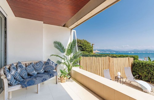 Cap-d'Antibes Apartment | Riviera Plage - 3 bedroom apartment