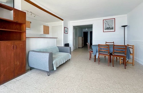 Palavas-les-Flots Apartment | 3-room apartment in Palavas, beachfront, for 4 with large terrace