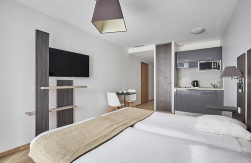 Comedie Apartment | Super Endroit ! Appart équipé avec Wi-Fi gratuit