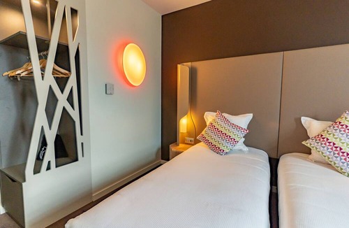 Gares House | Campanile PRIME - Montpellier Centre St Roch