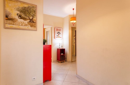 Carre d'Or Apartment | LE FRANCE-MASSENET AP3015 by RIVIERA HOLIDAY HOMES